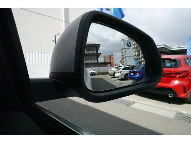 ＢＭＷ ｉＸ１ Ｘドライブ３０ Ｘライン ４ＷＤ R6年 () 99