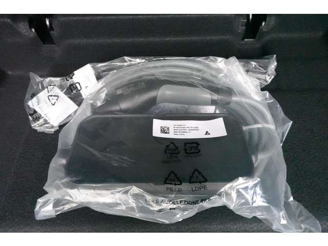 ＢＭＷ ｉＸ１ Ｘドライブ３０ Ｘライン ４ＷＤ R6年 () 99