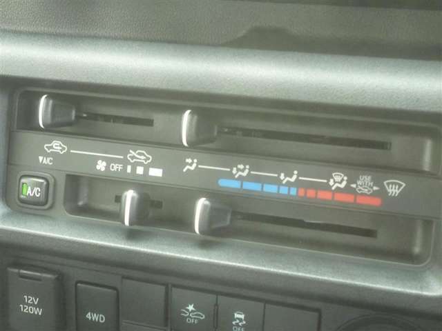 ダイハツ ハイゼットトラック ６６０ ジャンボ スタンダード ３方開 ４ＷＤ R6年 (東北) 99