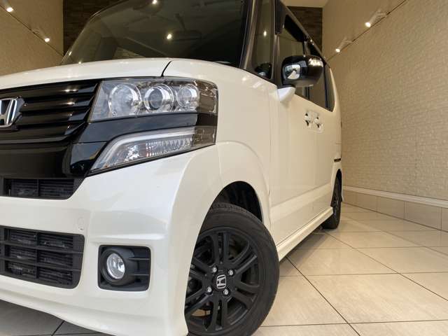 ホンダ Ｎ　ＢＯＸ ６６０ カスタムＧ ＳＳパッケージ ２トーンカラースタイル H26年 (九州・沖縄) 99