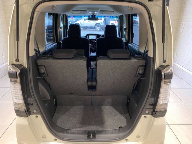 ホンダ Ｎ　ＢＯＸ ６６０ カスタムＧ ＳＳパッケージ ２トーンカラースタイル H26年 (九州・沖縄) 99