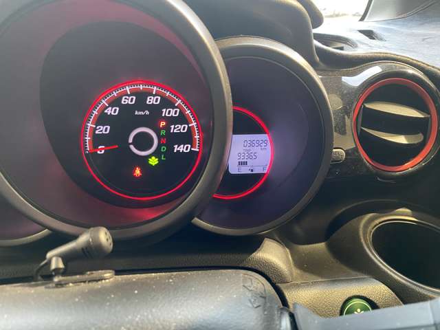 ホンダ Ｎ　ＢＯＸ ６６０ カスタムＧ ＳＳパッケージ ２トーンカラースタイル H26年 (九州・沖縄) 99