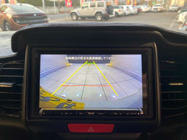 ホンダ Ｎ　ＢＯＸ ６６０ カスタムＧ ＳＳパッケージ ２トーンカラースタイル H26年 (九州・沖縄) 99