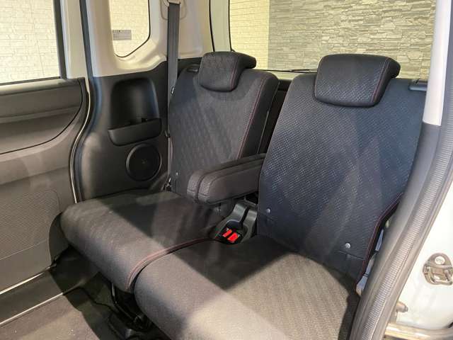 ホンダ Ｎ　ＢＯＸ ６６０ カスタムＧ ＳＳパッケージ ２トーンカラースタイル H26年 (九州・沖縄) 99