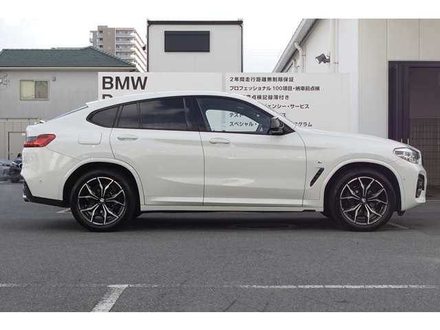 ＢＭＷ Ｘ４ Ｘドライブ３０Ｉ Ｍスポーツ ４ＷＤ R2年 (近畿) 99