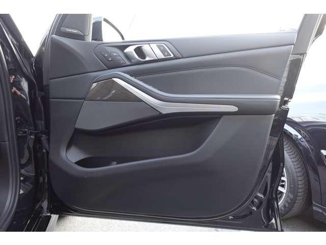 ＢＭＷ Ｘ５ Ｘドライブ ４０Ｄ Ｍスポーツ ４ＷＤ R4年 (近畿) 99