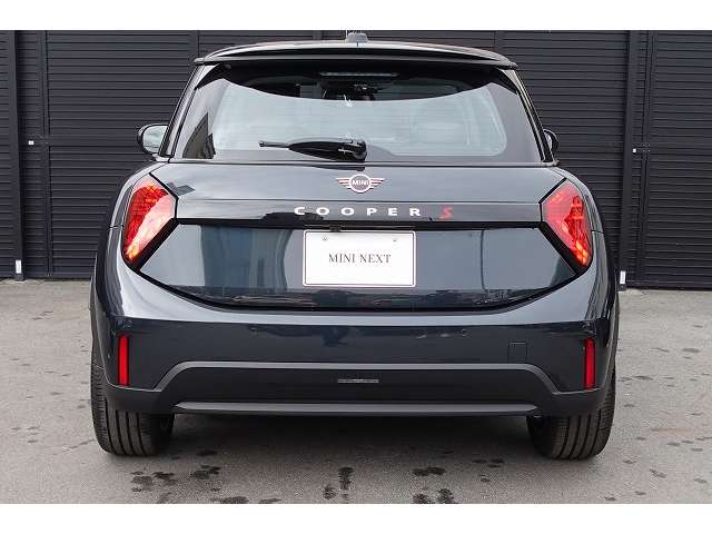 ミニ ミニ クーパーＳ ３ドア ＤＣＴ R6年 (近畿) 99