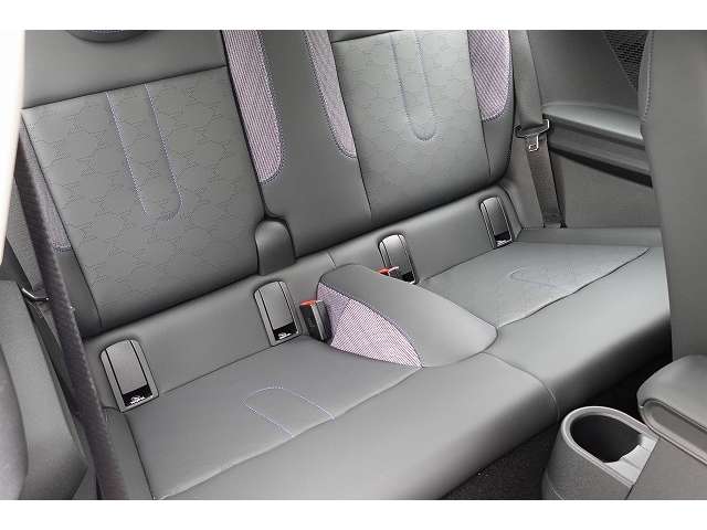 ミニ ミニ クーパーＳ ３ドア ＤＣＴ R6年 (近畿) 99