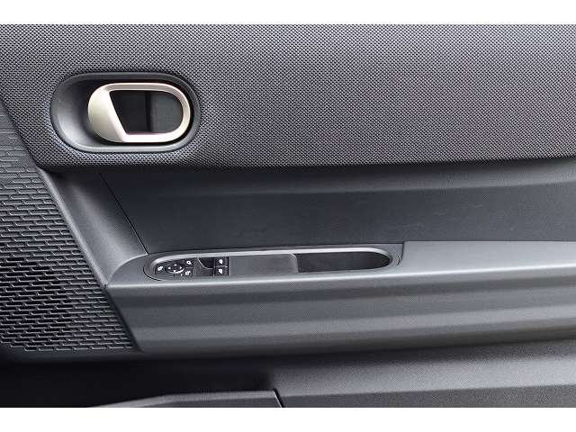 ミニ ミニ クーパーＳ ３ドア ＤＣＴ R6年 (近畿) 99