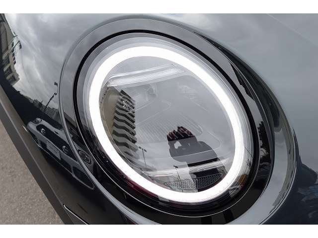 ミニ ミニ クーパーＳ ３ドア ＤＣＴ R6年 (近畿) 99