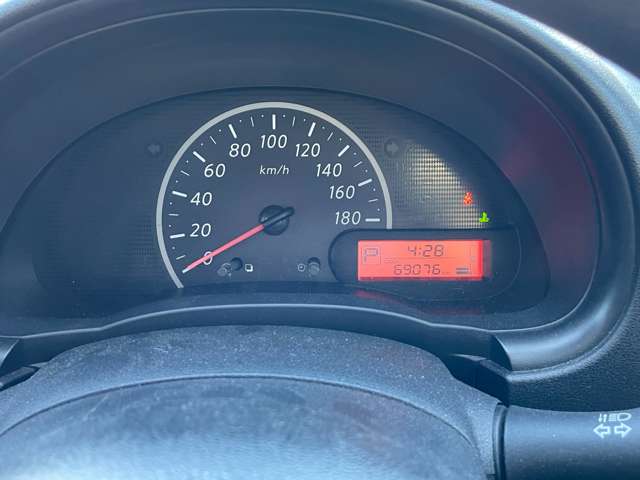 日産 マーチ １．２ Ｘ ＦＯＵＲ ４ＷＤ H27年 (東北) 99