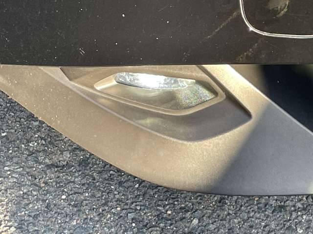 日産 ノート １．２ Ｘ ＦＯＵＲ ４ＷＤ R4年 (東北) 99