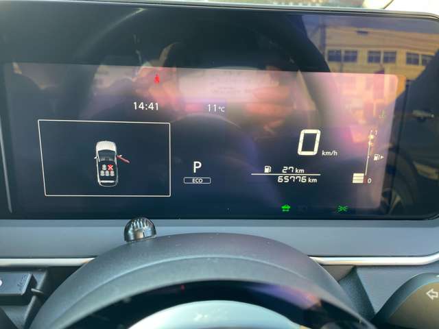 日産 ノート １．２ Ｘ ＦＯＵＲ ４ＷＤ R4年 (東北) 99