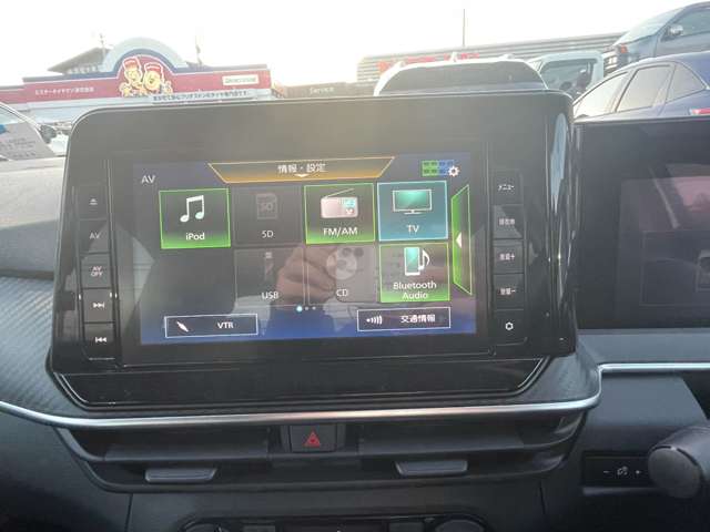 日産 ノート １．２ Ｓ ＦＯＵＲ ４ＷＤ R4年 (東北) 99