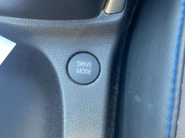 日産 ノート １．２ Ｅ－ＰＯＷＥＲ ＡＵＴＥＣＨ ＦＯＵＲ ４ＷＤ R1年 (東北) 99