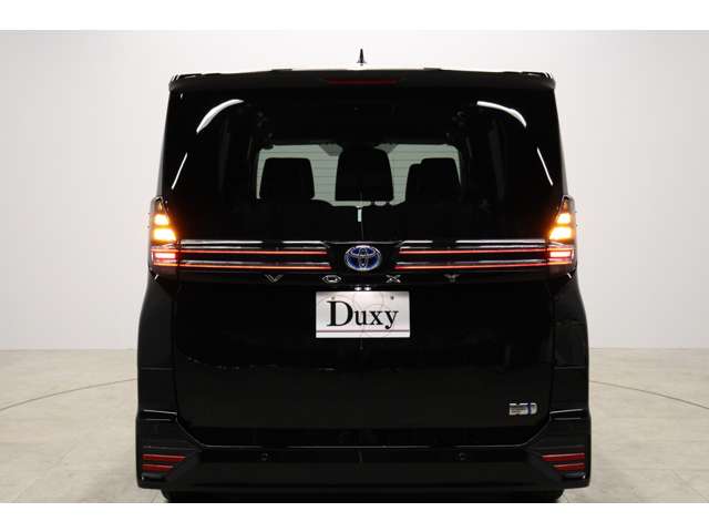 トヨタ ヴォクシー １．８ ハイブリッド Ｓ－Ｚ R6年 (東海) 99