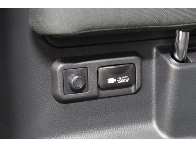 トヨタ ヴォクシー １．８ ハイブリッド Ｓ－Ｚ R6年 (東海) 99