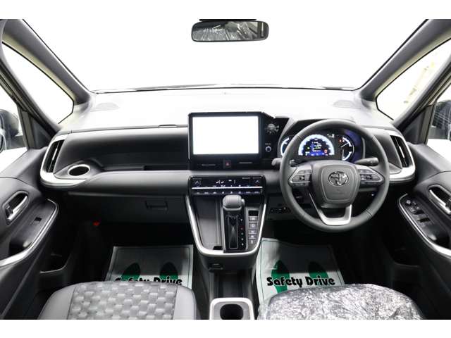 トヨタ ヴォクシー １．８ ハイブリッド Ｓ－Ｚ R6年 (東海) 99