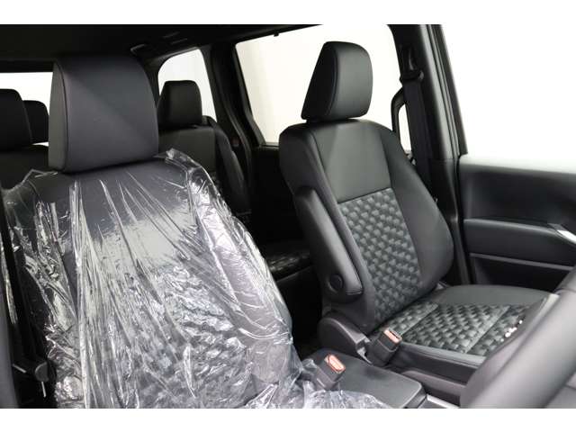 トヨタ ヴォクシー １．８ ハイブリッド Ｓ－Ｚ R6年 (東海) 99