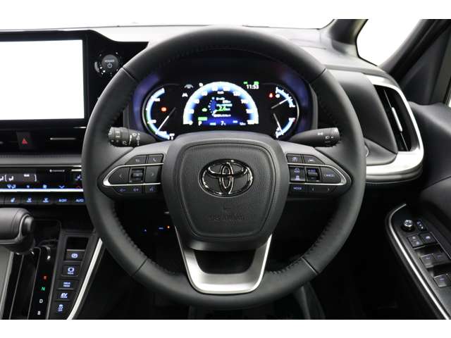 トヨタ ヴォクシー １．８ ハイブリッド Ｓ－Ｚ R6年 (東海) 99