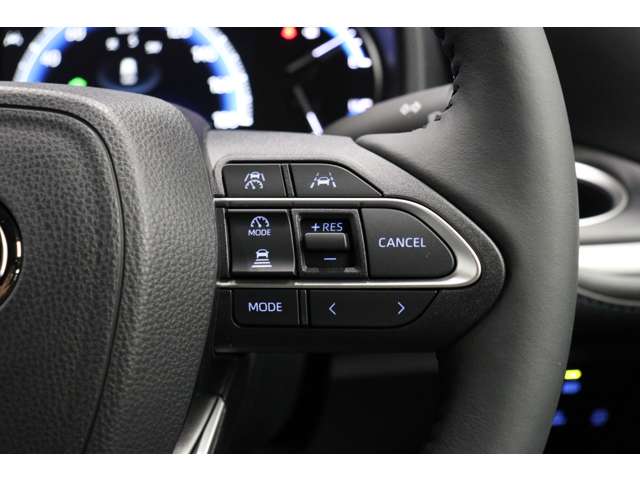 トヨタ ヴォクシー １．８ ハイブリッド Ｓ－Ｚ R6年 (東海) 99