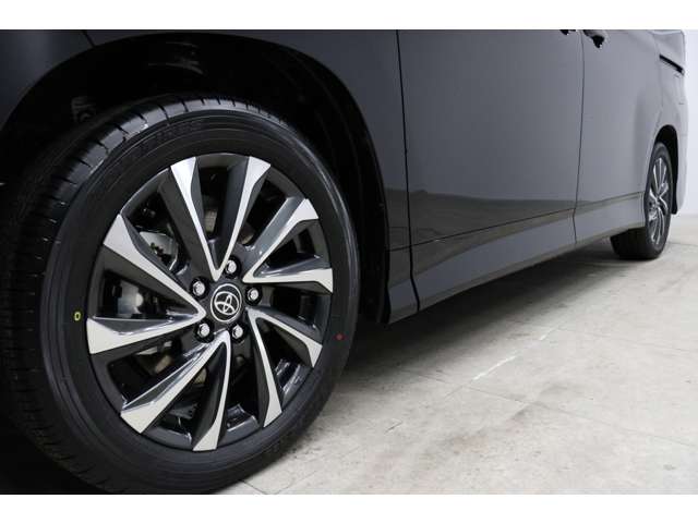 トヨタ ヴォクシー １．８ ハイブリッド Ｓ－Ｚ R6年 (東海) 99