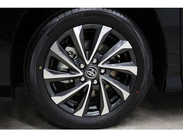 トヨタ ヴォクシー １．８ ハイブリッド Ｓ－Ｚ R6年 (東海) 99