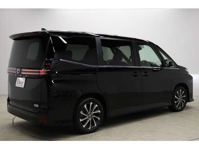 トヨタ ヴォクシー １．８ ハイブリッド Ｓ－Ｚ R6年 (東海) 99