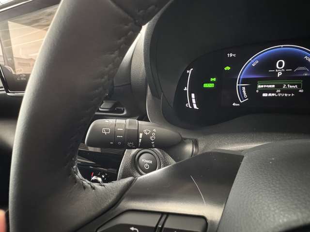 トヨタ ヤリスクロス　ハイブリッド １．５ ハイブリッド Ｚ R7年 (九州・沖縄) 99