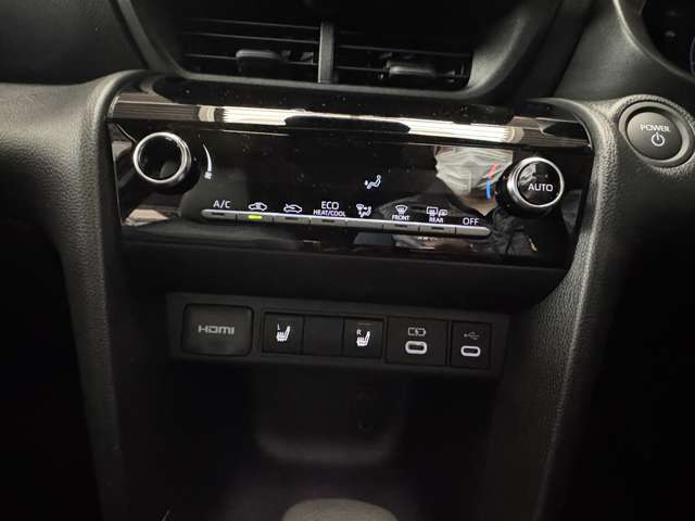 トヨタ ヤリスクロス　ハイブリッド １．５ ハイブリッド Ｚ R7年 (九州・沖縄) 99