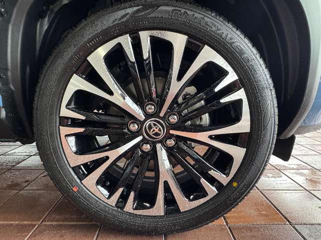 トヨタ ヤリスクロス　ハイブリッド １．５ ハイブリッド Ｚ R7年 (九州・沖縄) 99