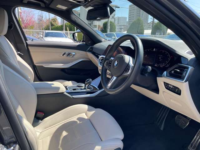 ＢＭＷ ３シリーズ ３２０ｉ　Ｍスポーツ R2年 (近畿) 99