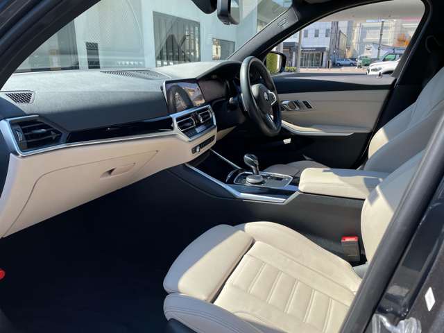 ＢＭＷ ３シリーズ ３２０ｉ　Ｍスポーツ R2年 (近畿) 99