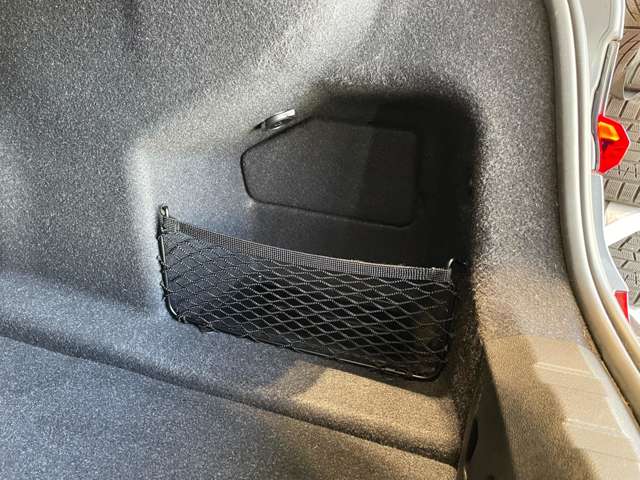 ＢＭＷ ３シリーズ ３２０ｉ　Ｍスポーツ R2年 (近畿) 99