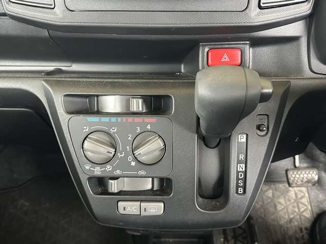 ダイハツ ミラ　イース ６６０ Ｌ R2年 (東海) 99