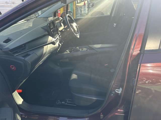 日産 ノート １．２ Ｘ R3年 (東海) 99