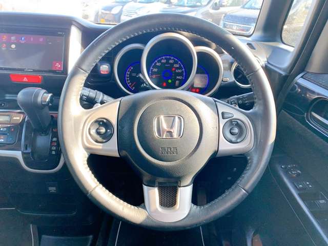 ホンダ Ｎ　ＢＯＸ ６６０ カスタムＧ ターボＡパッケージ H26年 (九州・沖縄) 99