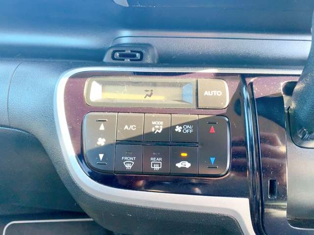 ホンダ Ｎ　ＢＯＸ ６６０ カスタムＧ ターボＡパッケージ H26年 (九州・沖縄) 99