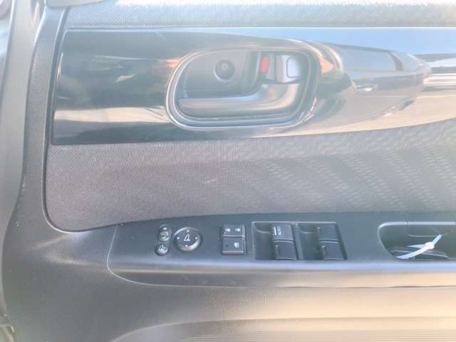 ホンダ Ｎ　ＢＯＸ ６６０ カスタムＧ ターボＡパッケージ H26年 (九州・沖縄) 99