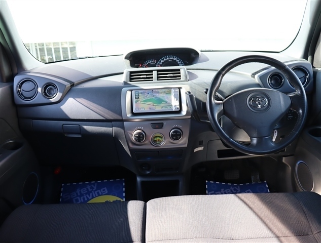 トヨタ ｂＢ １．５ Ｚ エアロパッケージ H22年 (関東) 99