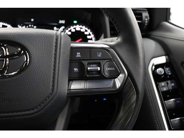 トヨタ ランドクルーザー ３．５ ＧＲスポーツ ４ＷＤ R5年 (東海) 99