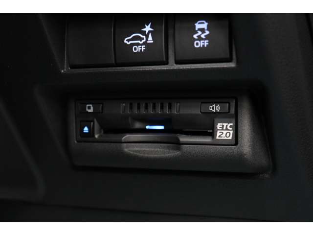 トヨタ ランドクルーザー ３．５ ＧＲスポーツ ４ＷＤ R5年 (東海) 99