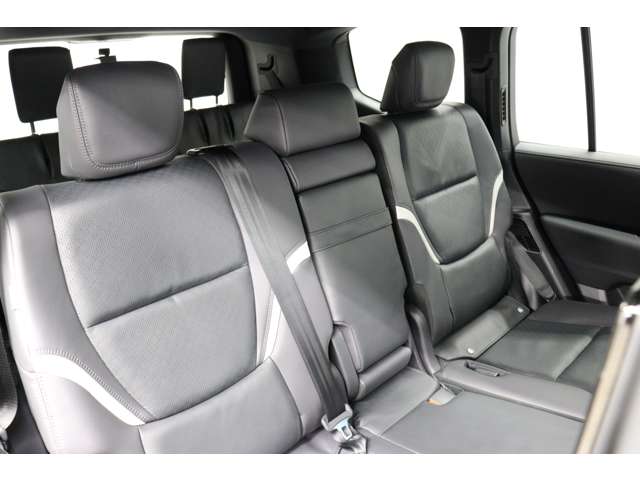 トヨタ ランドクルーザー ３．５ ＧＲスポーツ ４ＷＤ R5年 (東海) 99