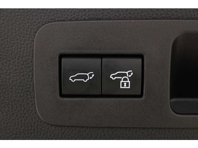 トヨタ ランドクルーザー ３．５ ＧＲスポーツ ４ＷＤ R5年 (東海) 99