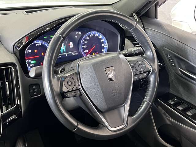 トヨタ クラウン　ハイブリッド ハイブリッド ２．５ Ｇ H30年 (関東) 99