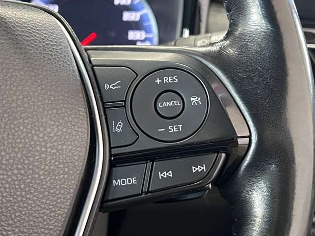 トヨタ クラウン　ハイブリッド ハイブリッド ２．５ Ｇ H30年 (関東) 99