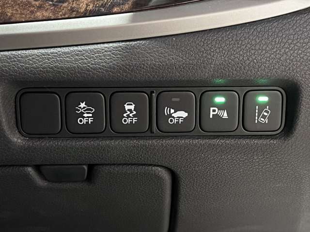 ホンダ レジェンド　ハイブリッド ３．５ ４ＷＤ H28年 (関東) 99