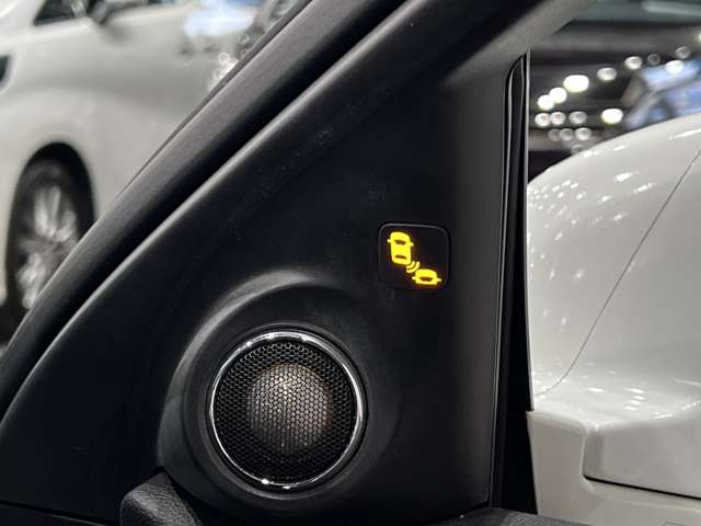 ホンダ レジェンド　ハイブリッド ３．５ ４ＷＤ H28年 (関東) 99