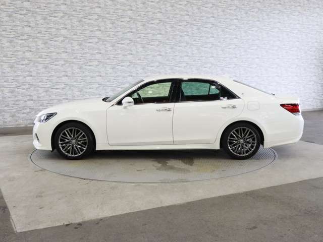 トヨタ クラウンアスリート ２．０ Ｓ－Ｔ Ｊフロンティア H28年 (関東) 99