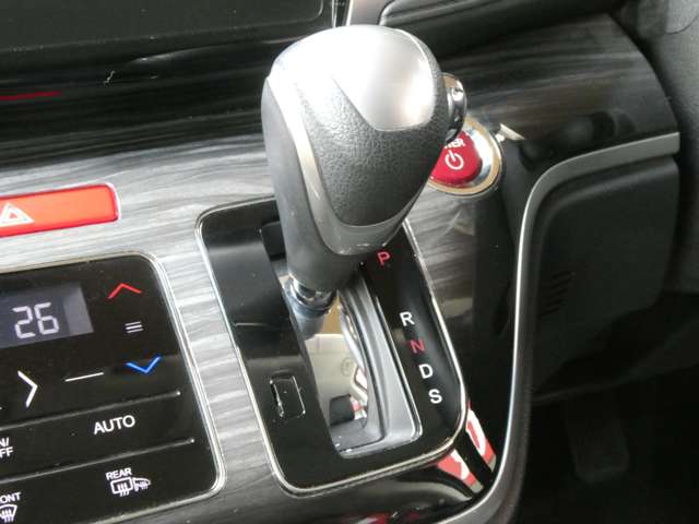 ホンダ オデッセイ　ハイブリッド ２．０ ハイブリッド アブソルート ホンダセンシング ＥＸパッケージ H28年 (関東) 99